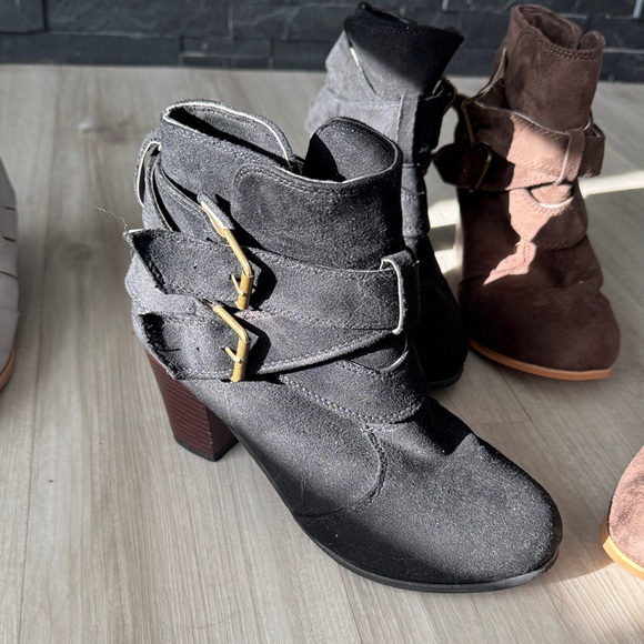 Stylish Black and Brown Ankle Boots - Picture 2 of 6